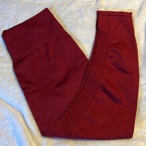 NWOT Fabletics Leggings SZ L